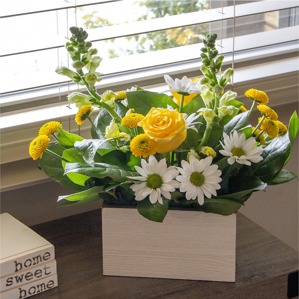 Sun Salutation Box Bouquet – Peonia Flowers Llc, Lakewood NJ