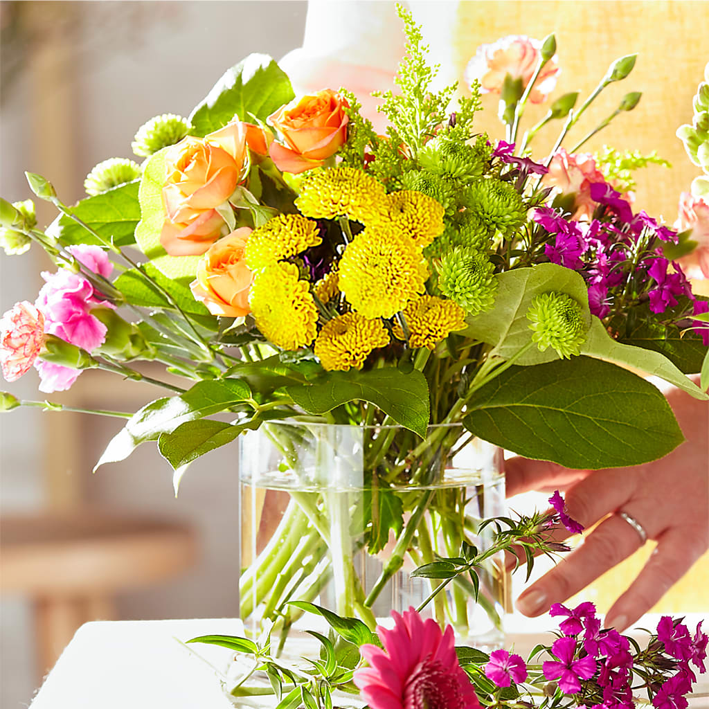 Bold & Bright – A Florist Original –  Peonia Flowers Llc, Lakewood NJ