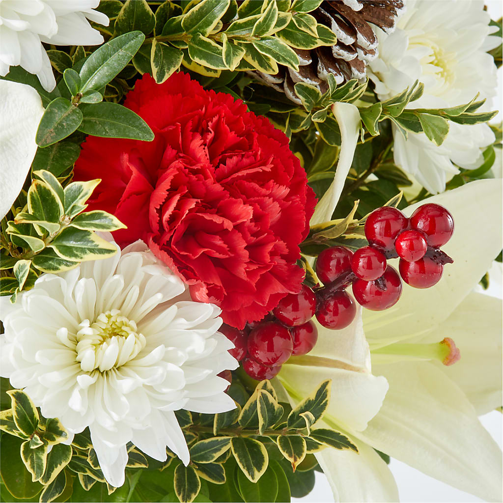 Festive Moments Tree –  Peonia Flowers Llc, Lakewood NJ
