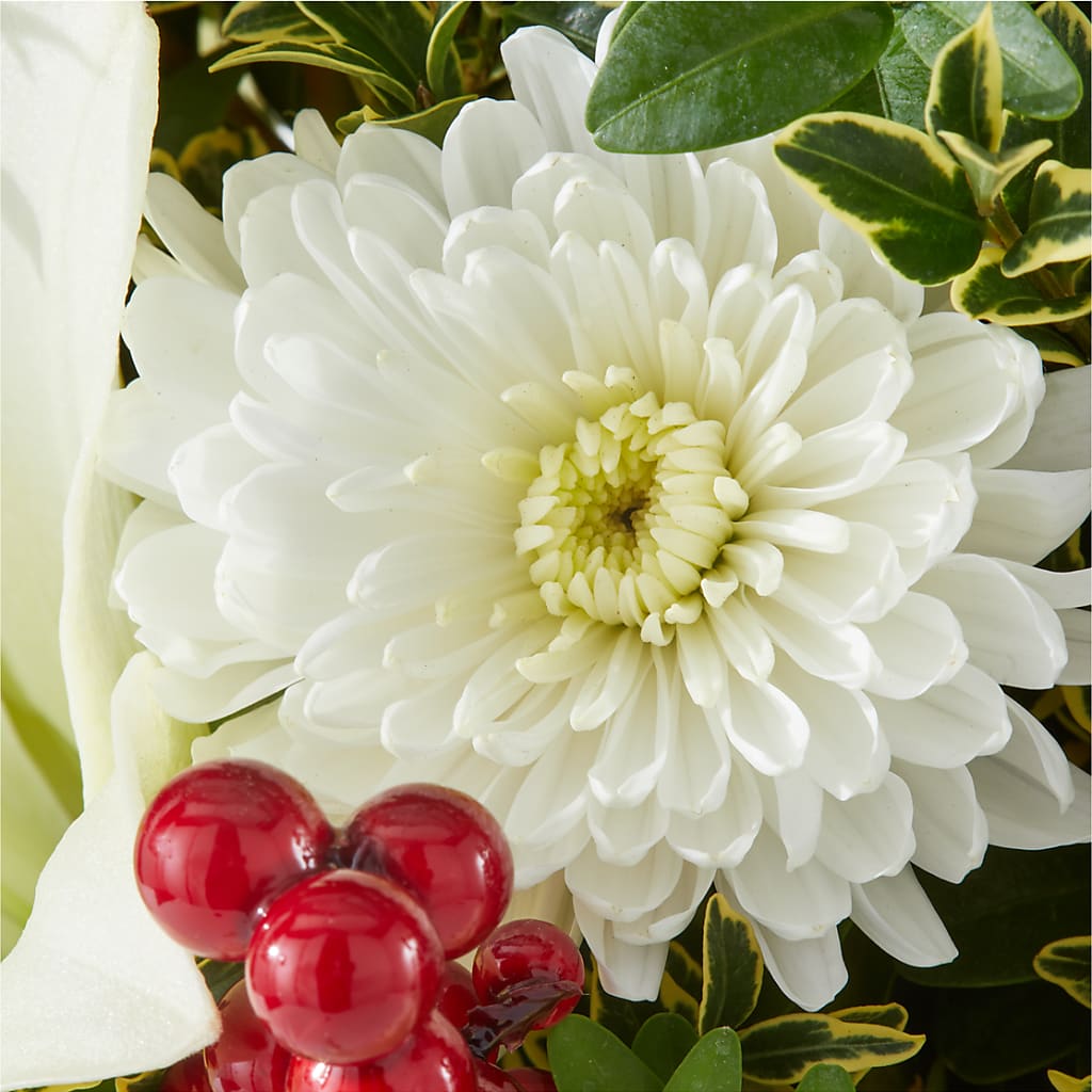 Festive Moments Tree –  Peonia Flowers Llc, Lakewood NJ
