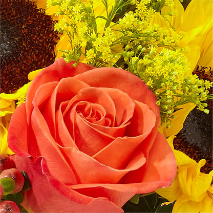 Pick of the Patch Pumpkin Bouquet –  Peonia Flowers Llc, Lakewood NJ