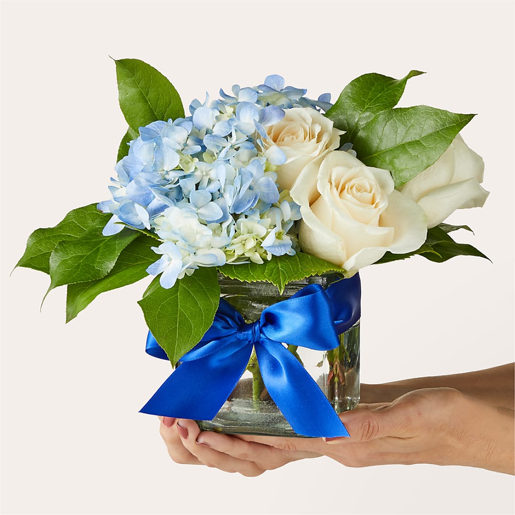 Sky Blue Delight Bouquet –  Peonia Flowers Llc, Lakewood NJ