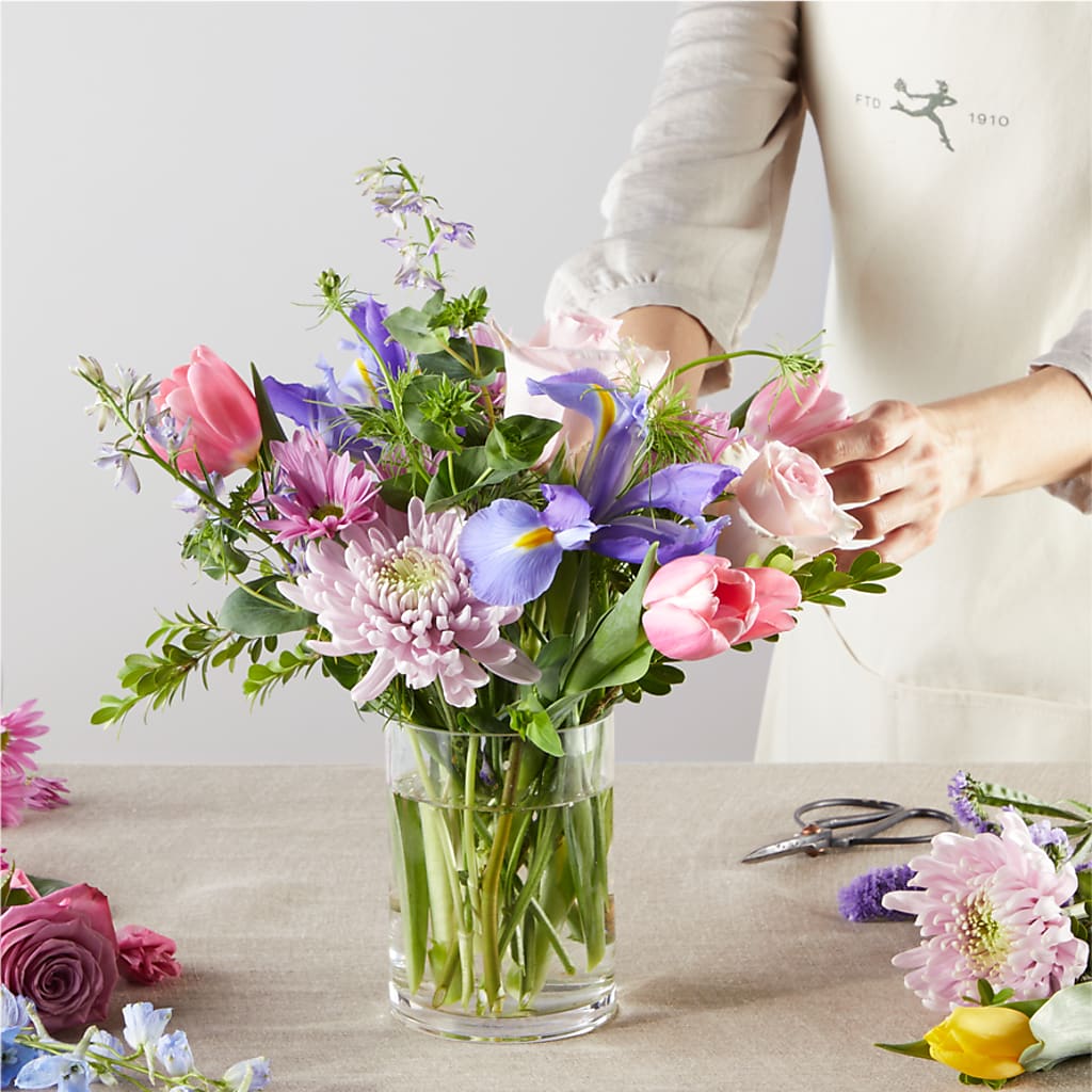 Pastel Tradition - A Florist Original –  Peonia Flowers Llc, Lakewood NJ