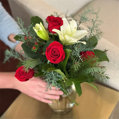 Glittering Lights Bouquet –  Peonia Flowers Llc, Lakewood NJ