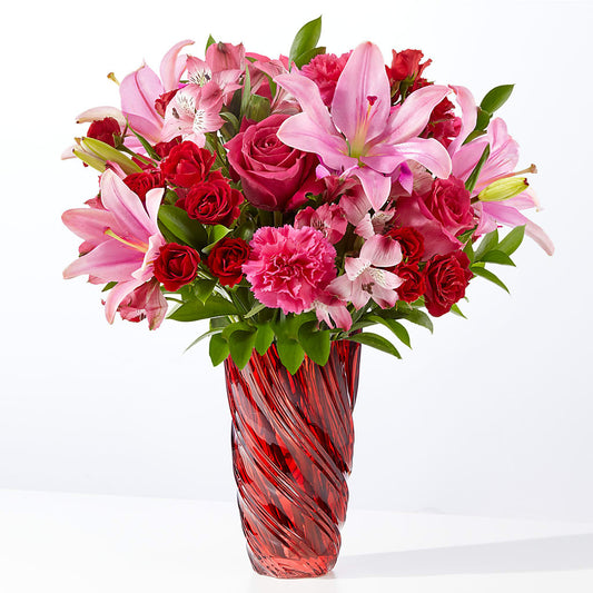 In Love Bouquet with Luxe Swirl Vase –  Peonia Flowers Llc, Lakewood NJ