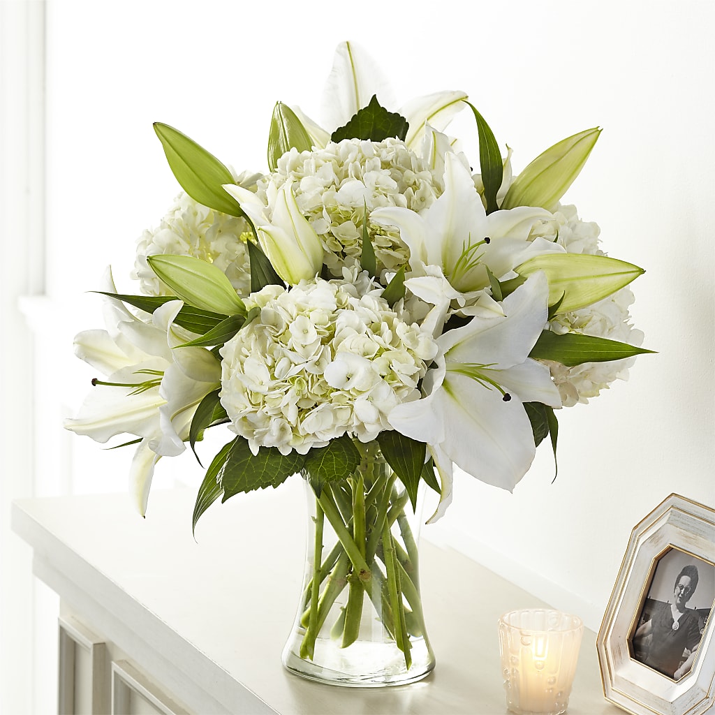 Compassionate Lily Bouquet –  Peonia Flowers Llc, Lakewood NJ