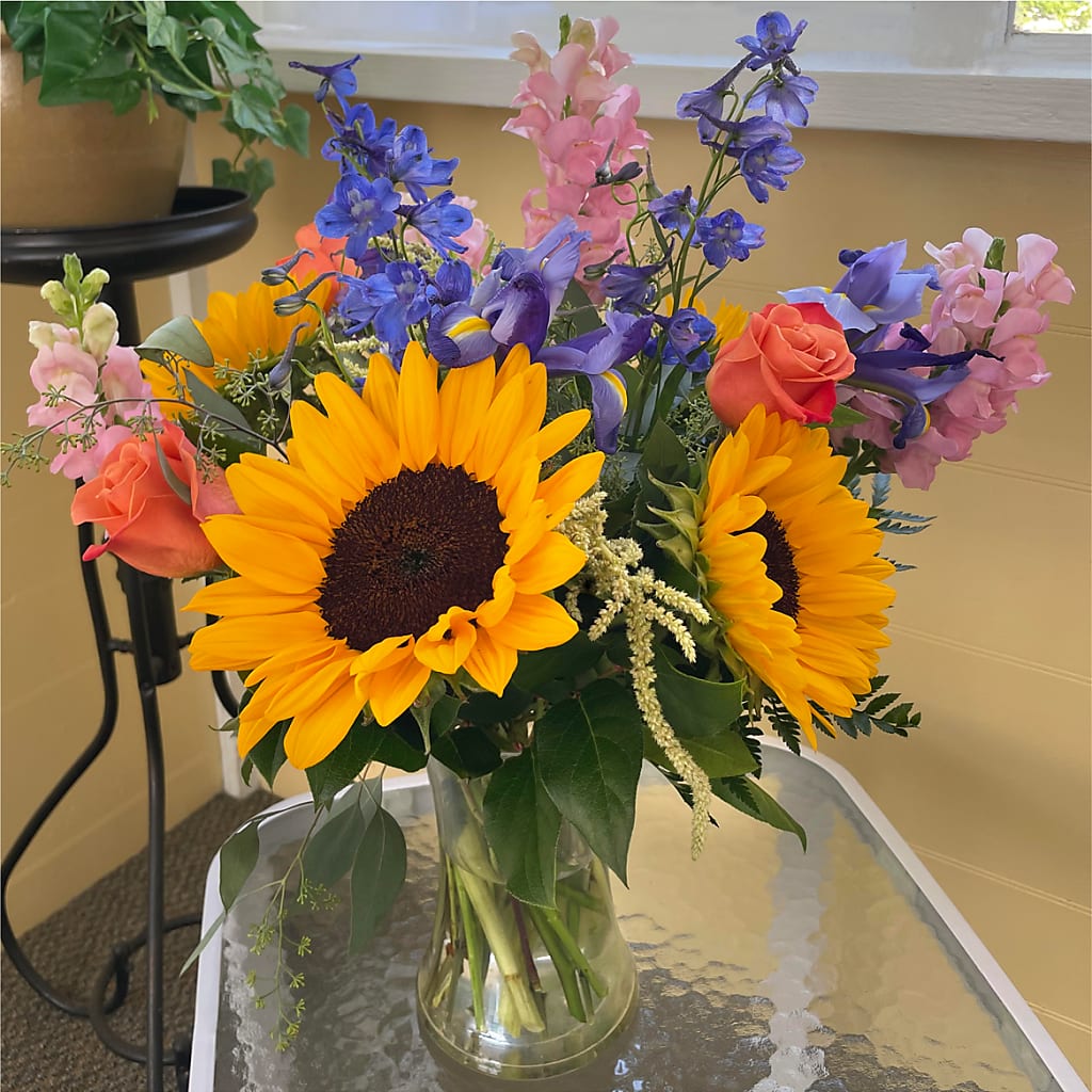 Rays of Life Bouquet –  Peonia Flowers Llc, Lakewood NJ