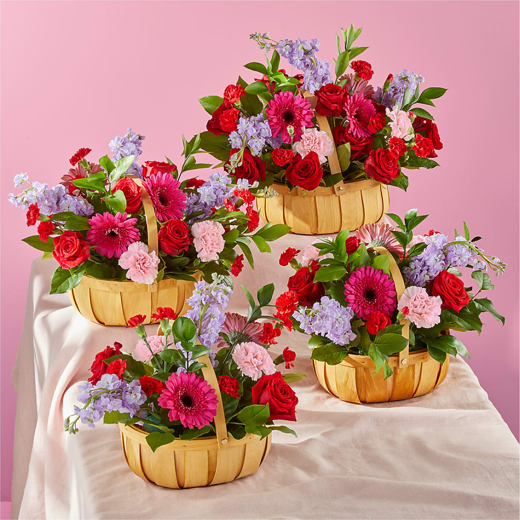 Pink Picnic Basket –  Peonia Flowers Llc, Lakewood NJ