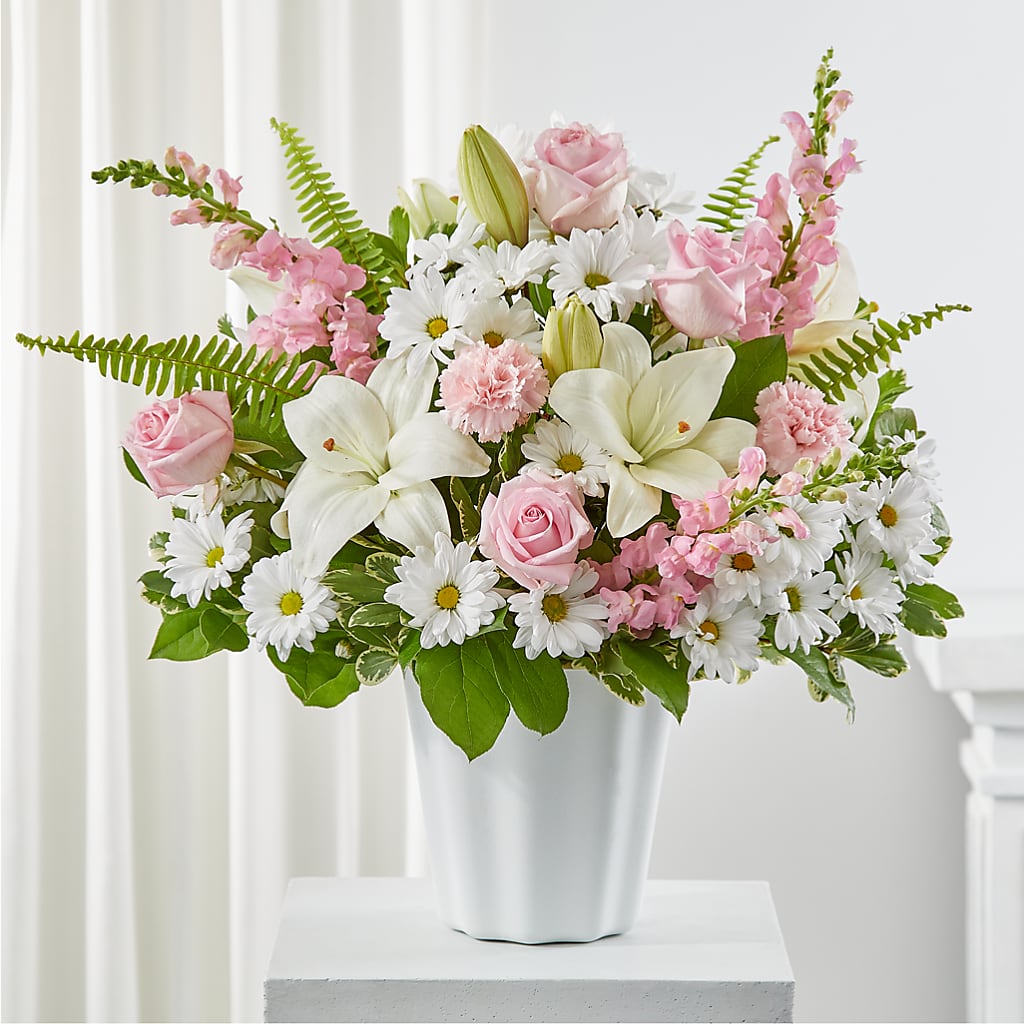 Soft Touch Tabletop Basket –  Peonia Flowers Llc, Lakewood NJ