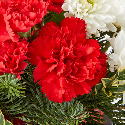 Christmas Market Bouquet –  Peonia Flowers Llc, Lakewood NJ