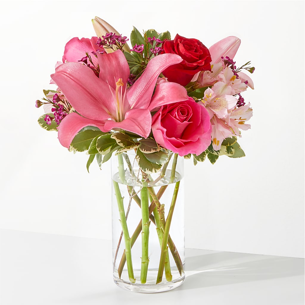 Lucky in Love Bouquet –  Peonia Flowers Llc, Lakewood NJ