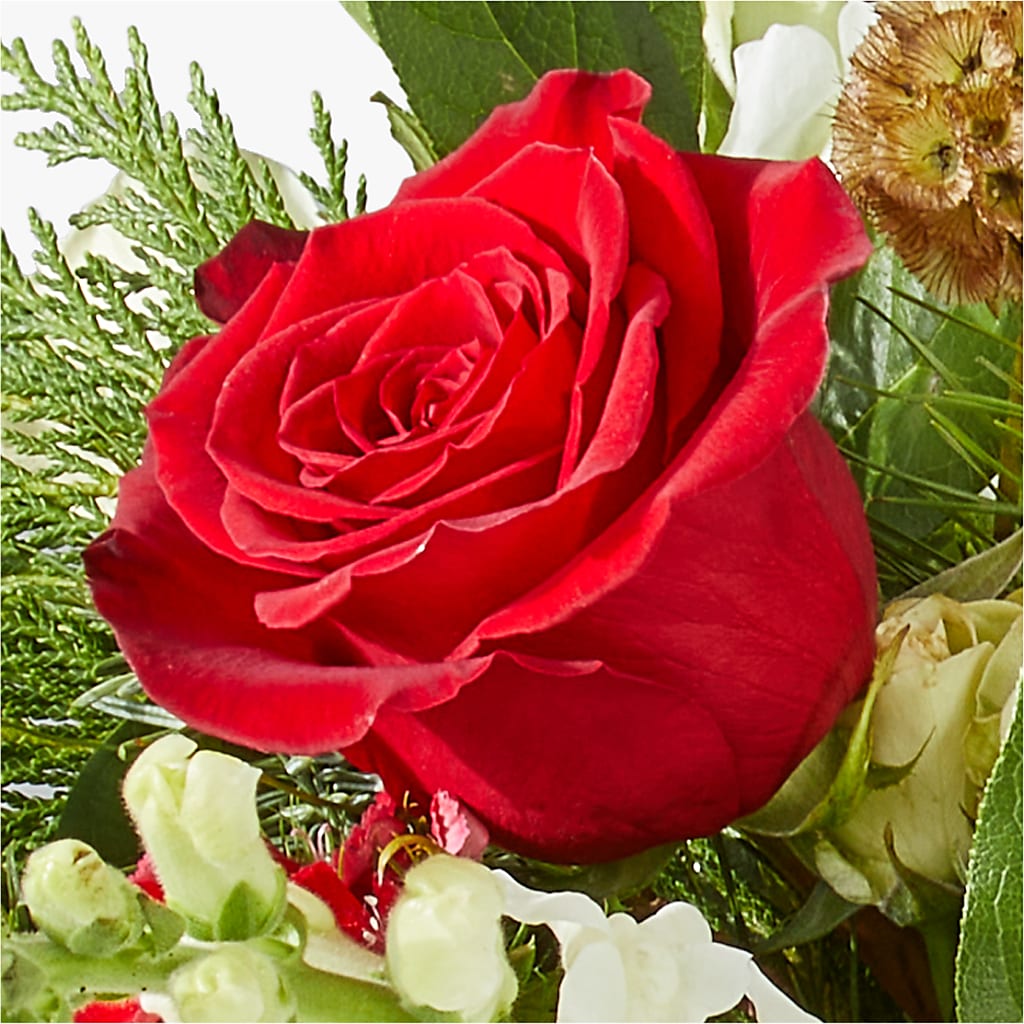Deck the Halls Bouquet –  Peonia Flowers Llc, Lakewood NJ