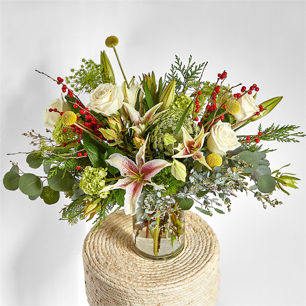 Berry & Bright Bouquet –  Peonia Flowers Llc, Lakewood NJ