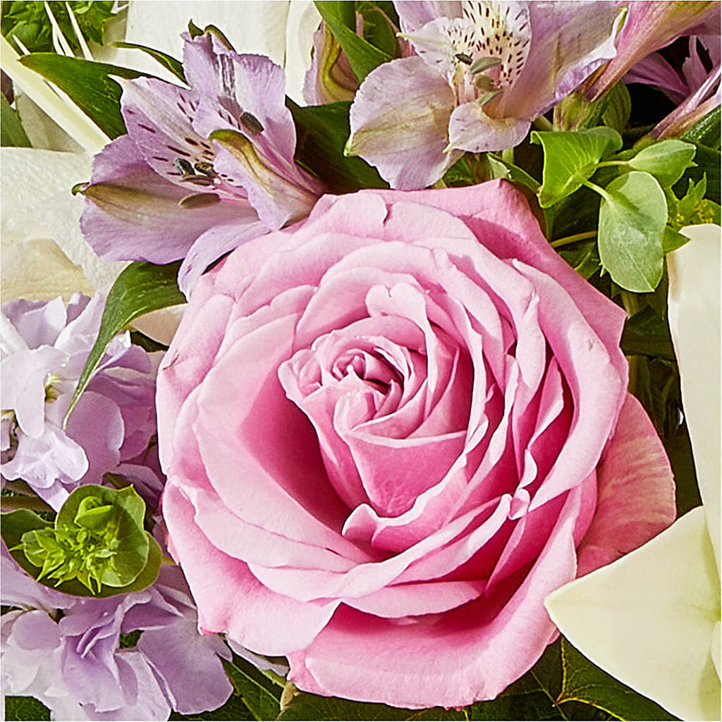 Daydreamer Bouquet –  Peonia Flowers Llc, Lakewood NJ