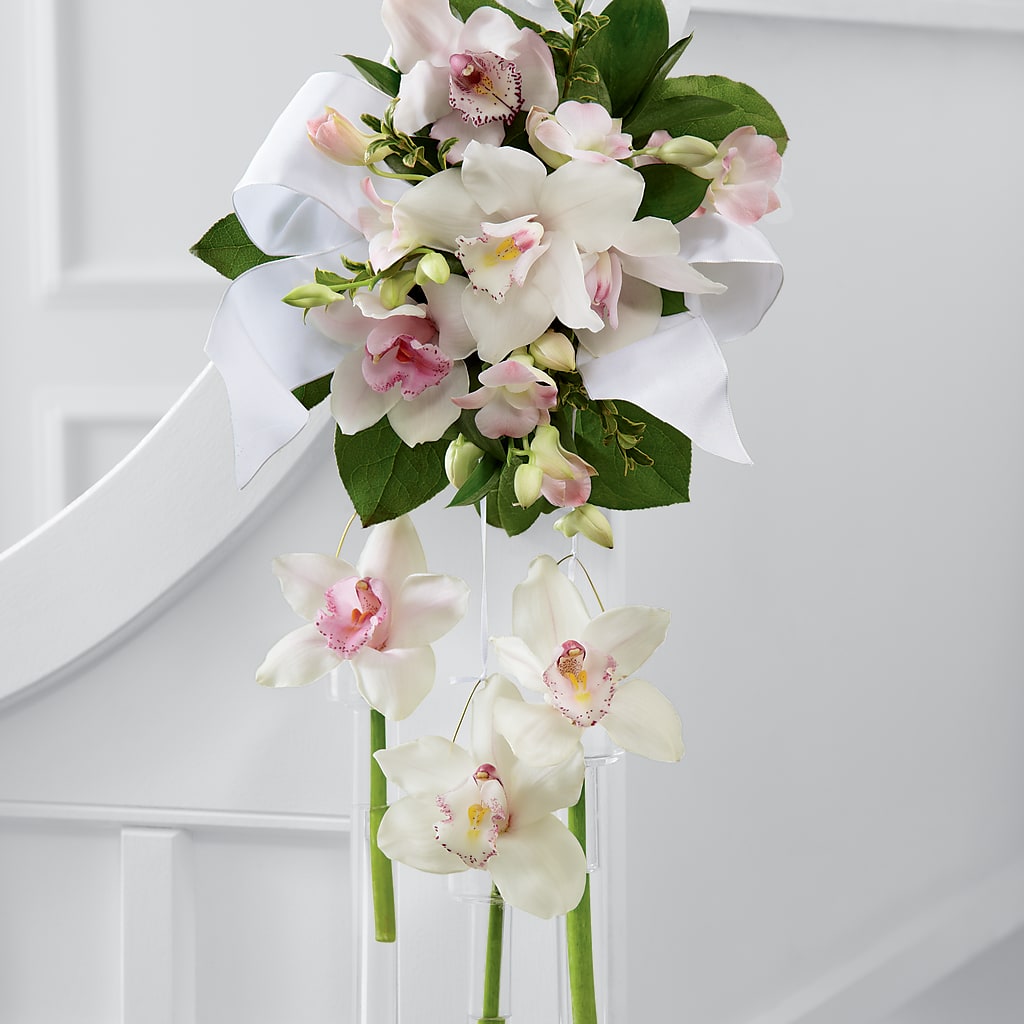 Perfect Entrance Pew Arrangement –  Peonia Flowers Llc, Lakewood NJ