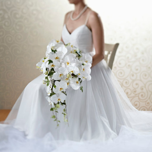 Classic White Bouquet –  Peonia Flowers Llc, Lakewood NJ