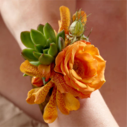 Irresistible Love Wrist Corsage –  Peonia Flowers Llc, Lakewood NJ