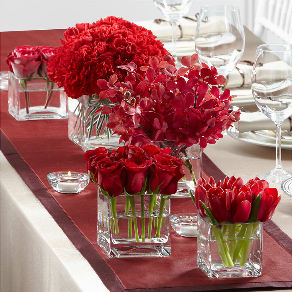 Modern Grace Centerpiece –  Peonia Flowers Llc, Lakewood NJ